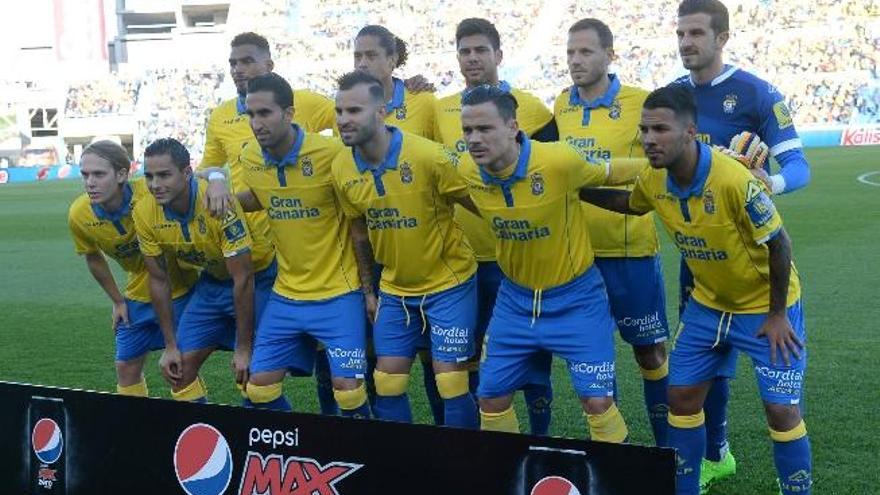 Alineación de la UD, en el pasado duelo ante el Sevilla en el Gran Canaria.