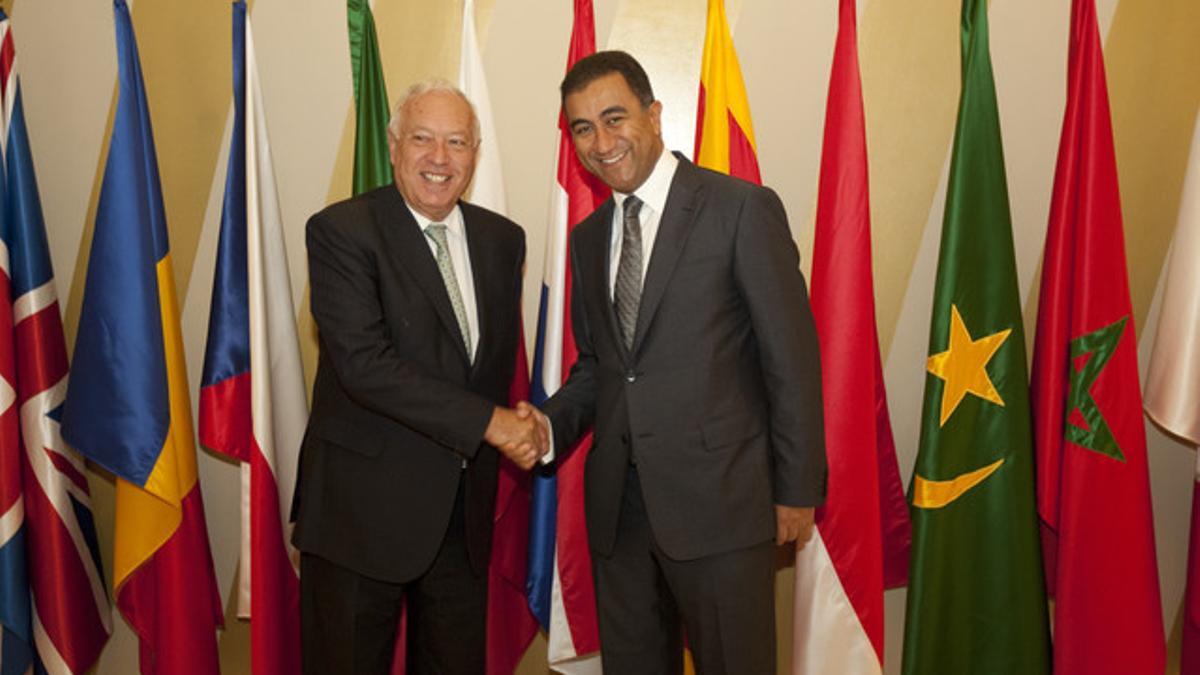 El secretario general de la UpM, Fathallah Sijilmassi, con el ministro García Margallo, en una imagen de archivo.