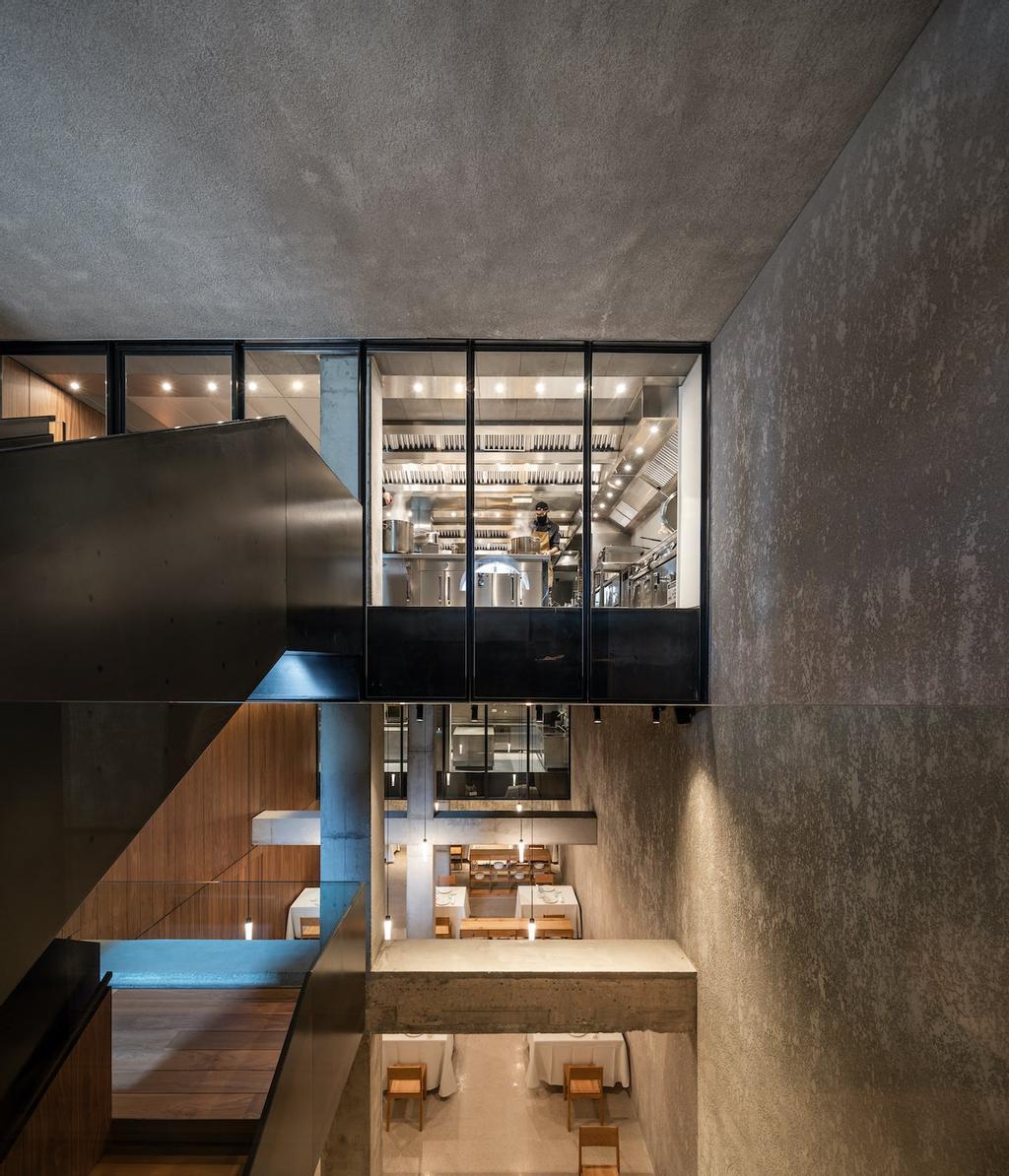 Restaurante Cobo Estratos.