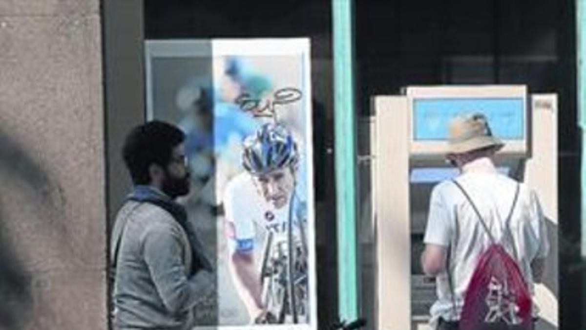 Oficina de Barclays en el paseo de Gràcia de Barcelona.