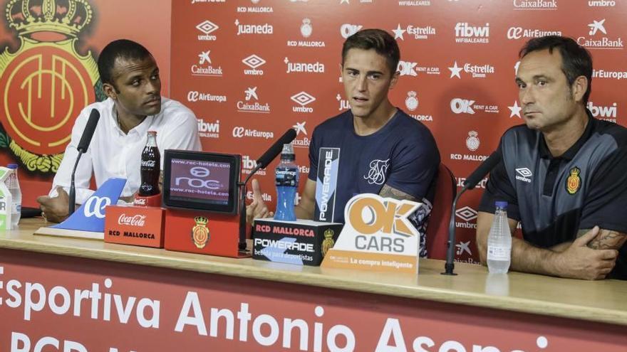 Maheta Molango, Antonio Raíllo y Javier Recio, ayer en la sala de prensa de Son Bibiloni.