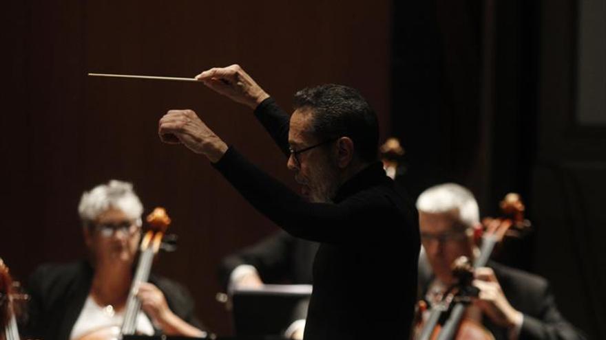 Brouwer y la Orquesta abren el Festival de Cádiz