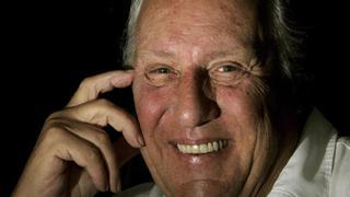 Muere el escritor británico Frederick Forsyth, maestro del thriller