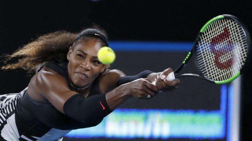 Serena Williams gana a su hermana en la final del Open de Australia