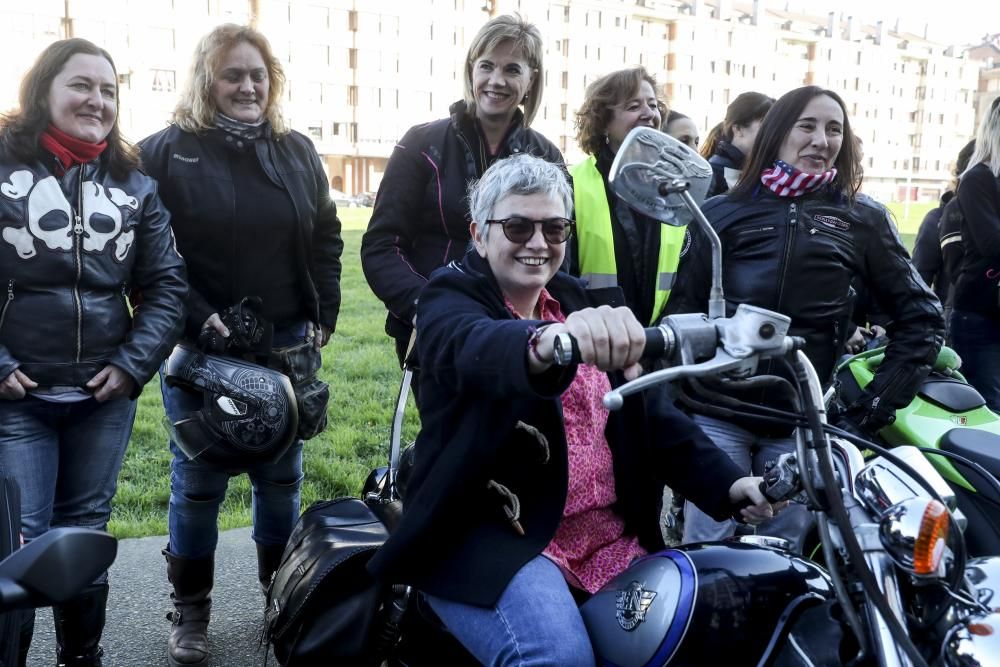 Sexta edición de Motocomadres en Gijón