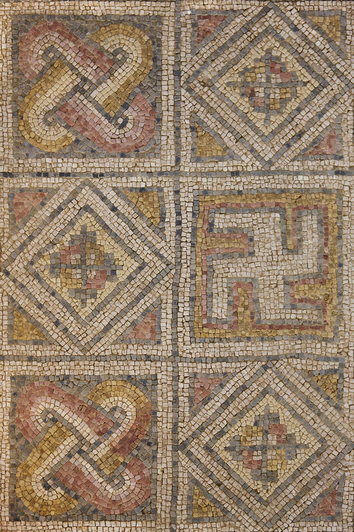 Mosaicos geométricos de la villa romana de La Olmeda