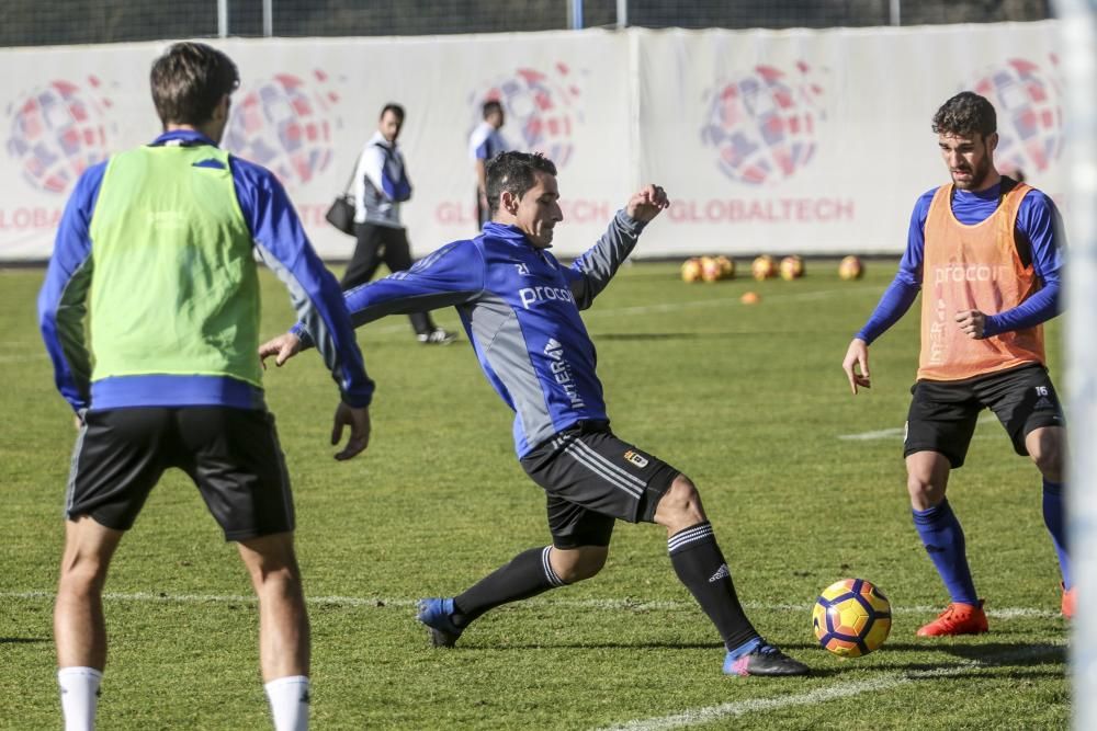 Entrenamiento del Real Oviedo en El Requexón