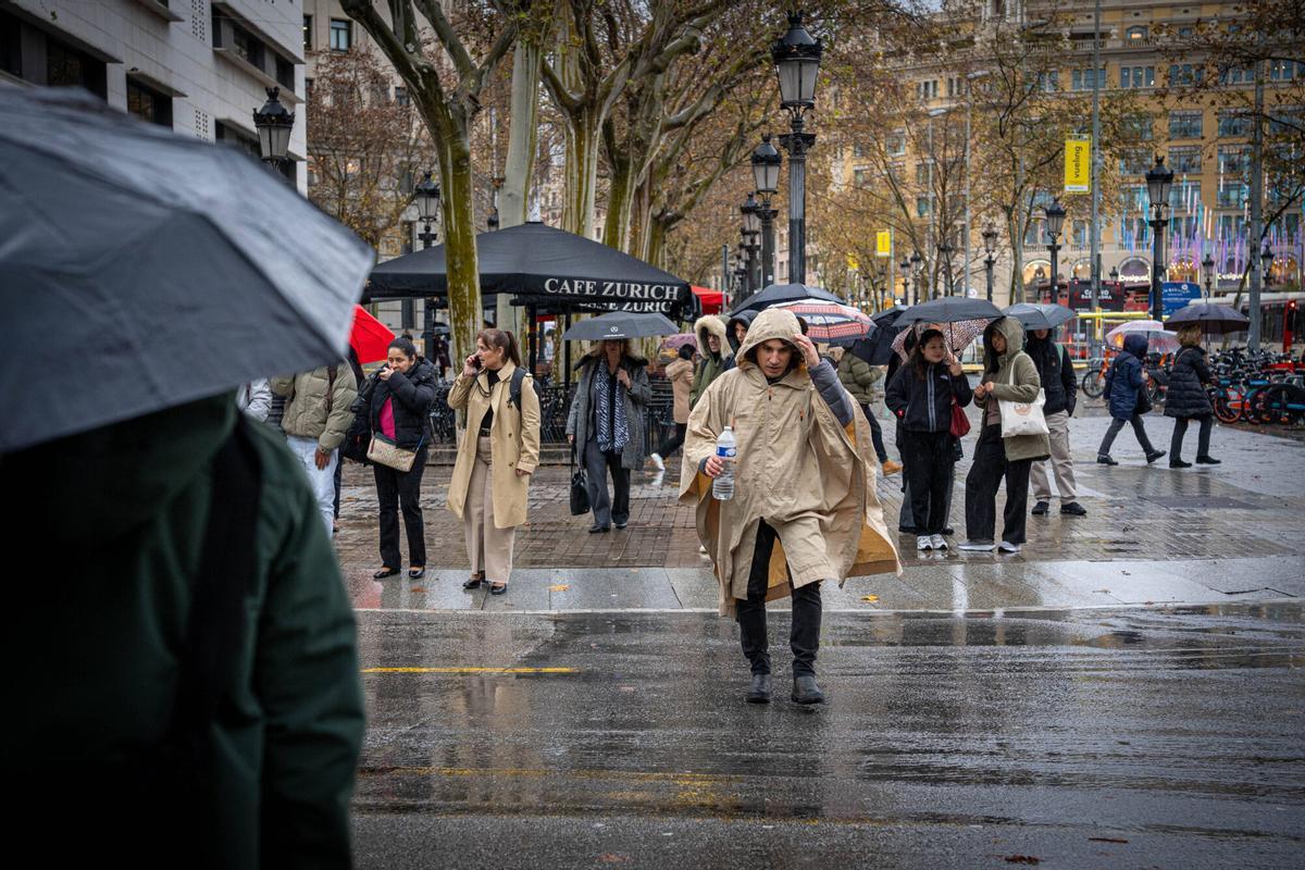 Catalunya s’endinsa en unes jornades marcades per la nuvolositat, les pluges i el mal estat de la mar a causa de la borrasca Joseph
