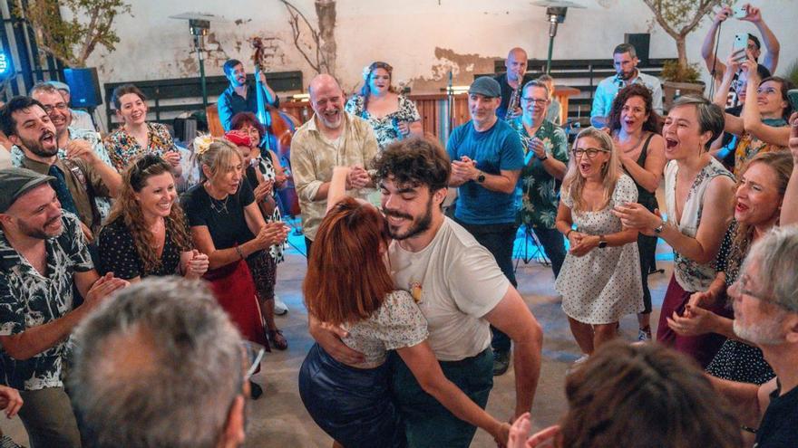 El swing invade Alicante con más de 250 bailarines de todo el mundo