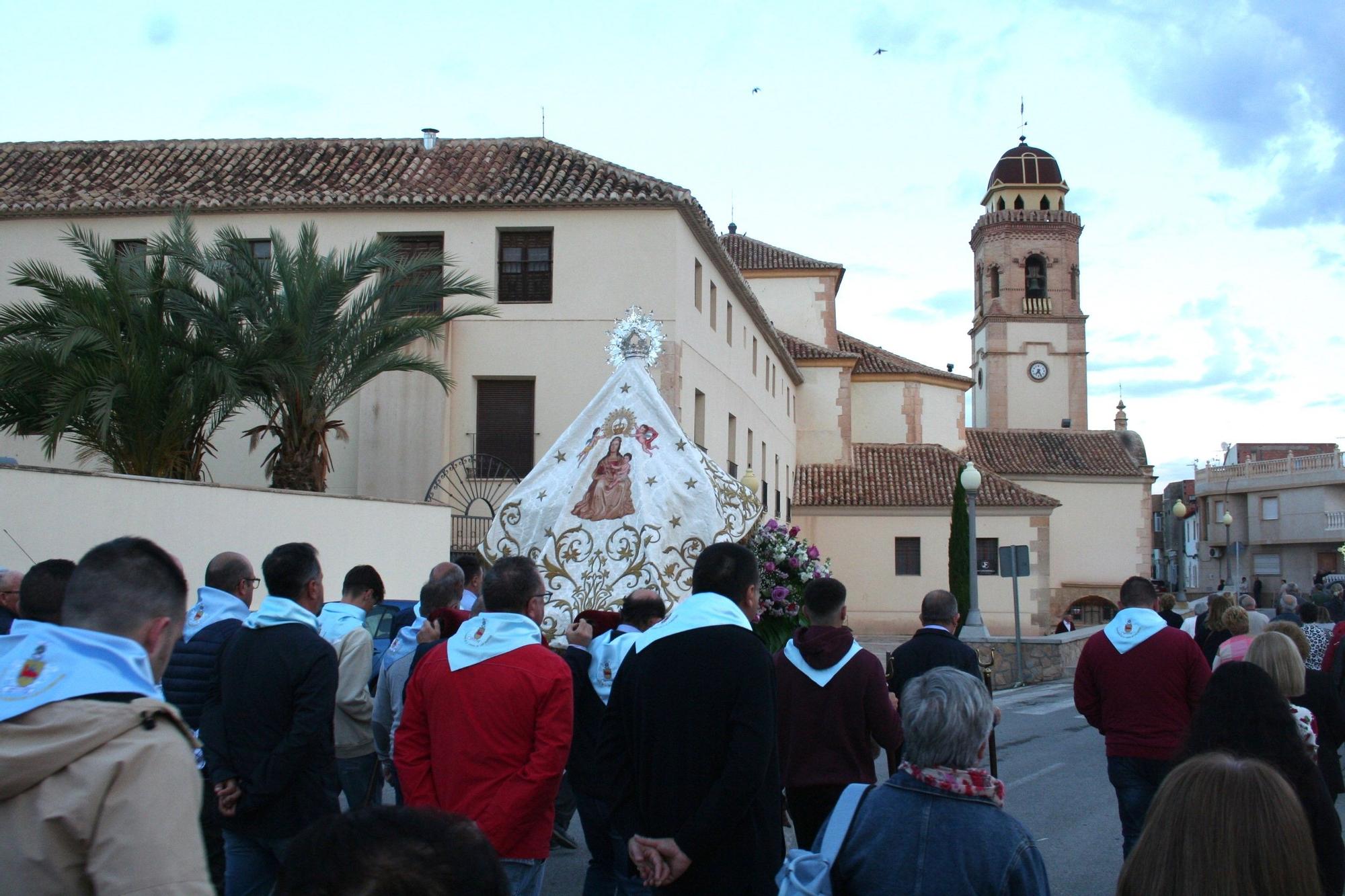 La Patrona de Lorca sale en procesión por el convento