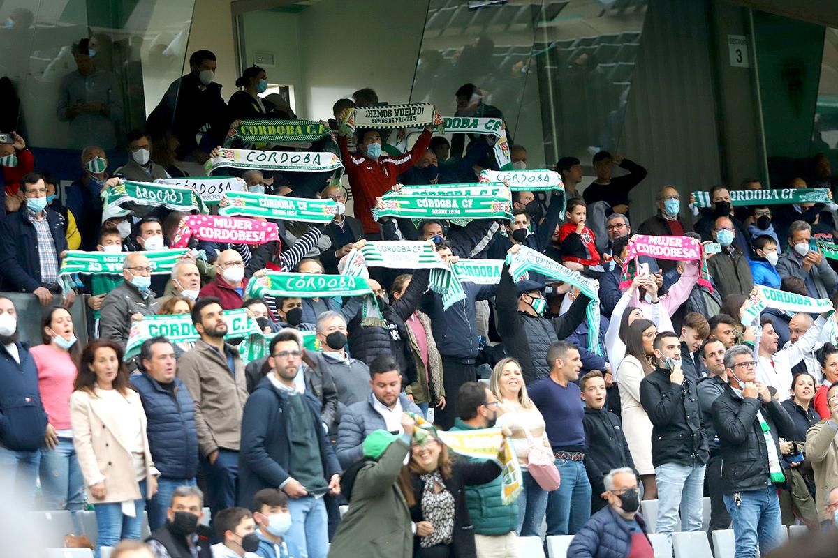 Las imágenes del Córdoba CF - San Roque