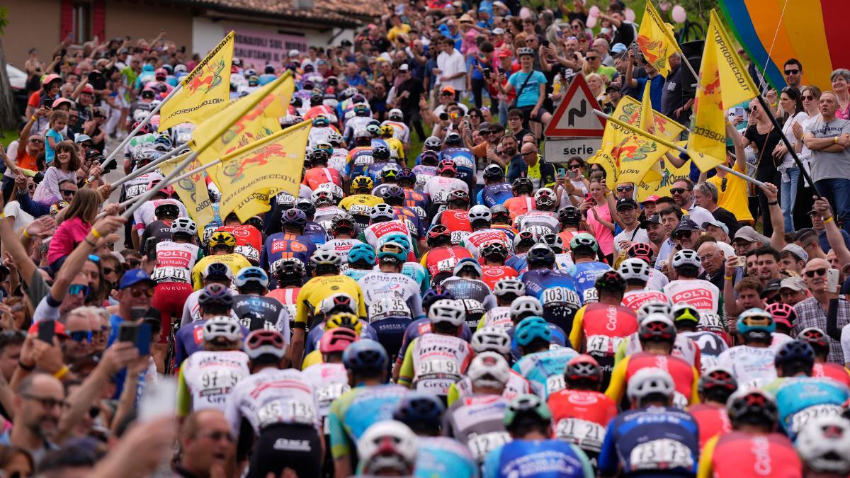 El Giro de Italia 2025 se toma un día de descanso antes de su semana más decisiva