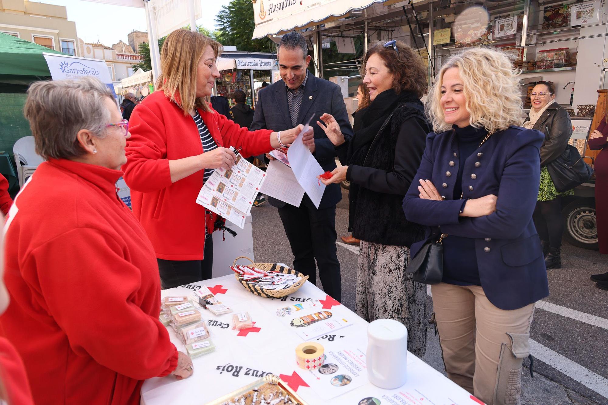 Las mejores imágenes de la multitudinaria fira de Cabanes