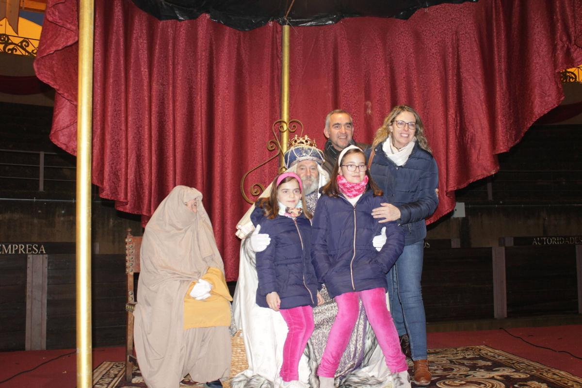 El palacio de los Reyes Magos de Almedinilla, en imágenes