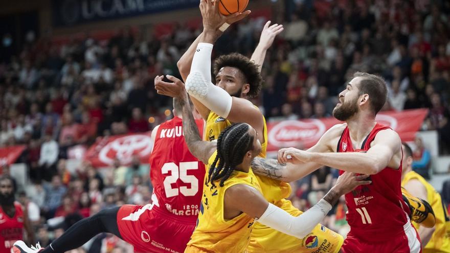 El Granca saca el rodillo ante el UCAM Murcia