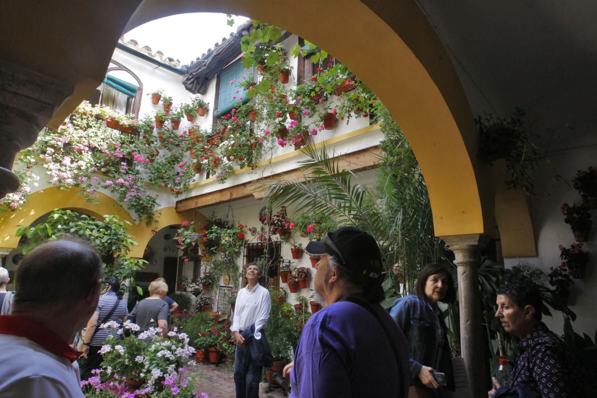 Paseando por los patios de San Andrés y el Realejo