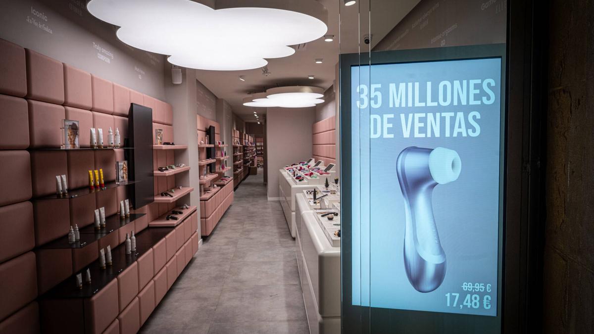 Barcelona 10/12/2026 Barcelona. Nueva tienda Satisfyer en Porta Ferrisa. AUTOR: MANU MITRU