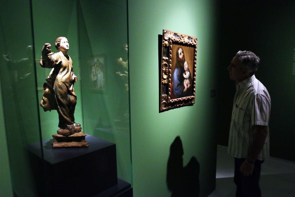 Exposición 'La esencia de la belleza' en el Palacio Episcopal