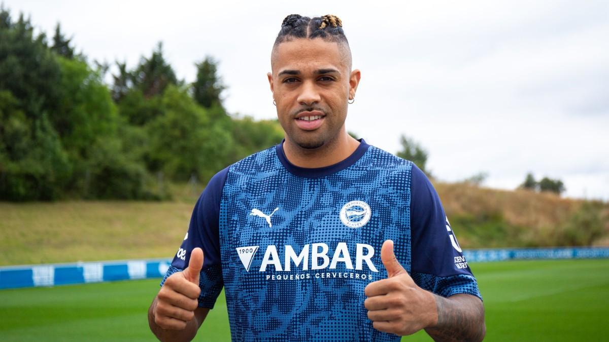 Mariano entrena con el Alavés