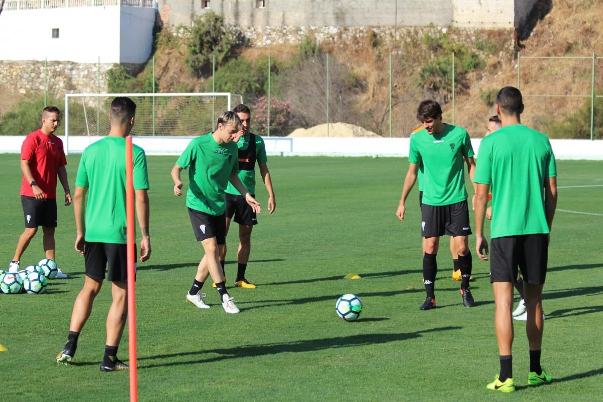 FOTOGALERÍA / El segundo día de entrenamientos del Córdoba en Benahavís