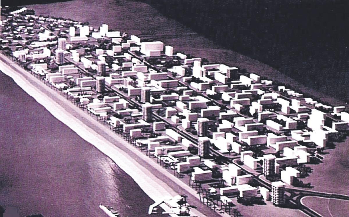 Modelo del Primer Polígono  Playa San Juan, de Juan   Guardiola (1959).