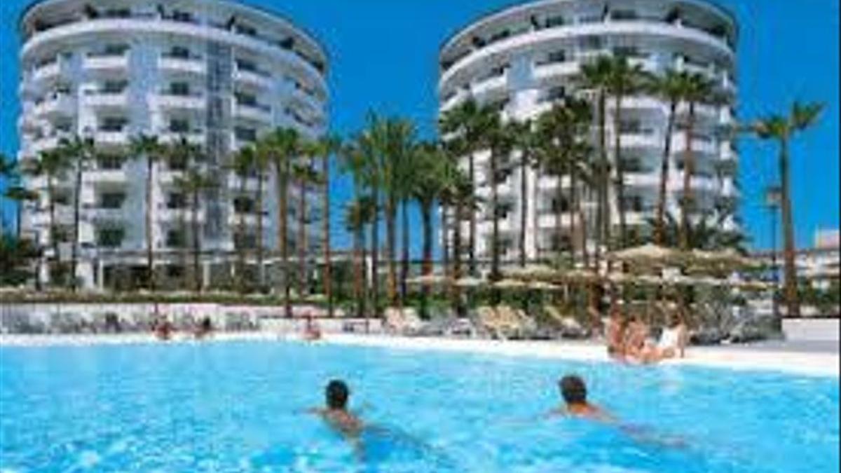 Las pernoctaciones hoteleras cayeron un 93,2 % en febrero en Canarias