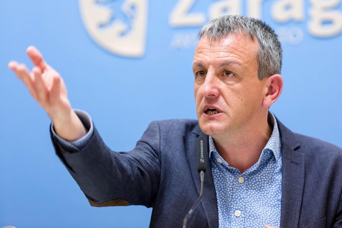 El candidato de Podemos a la Alcaldía de Zaragoza, Fernando Rivarés.