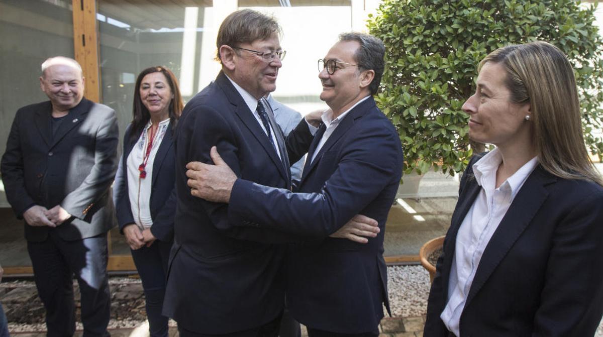 Recepción de Luis Barcala a Ximo Puig