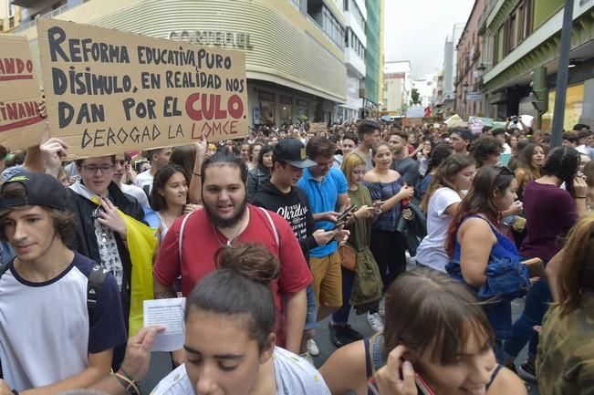 Manifestación de estudiantes contra la LOMCE