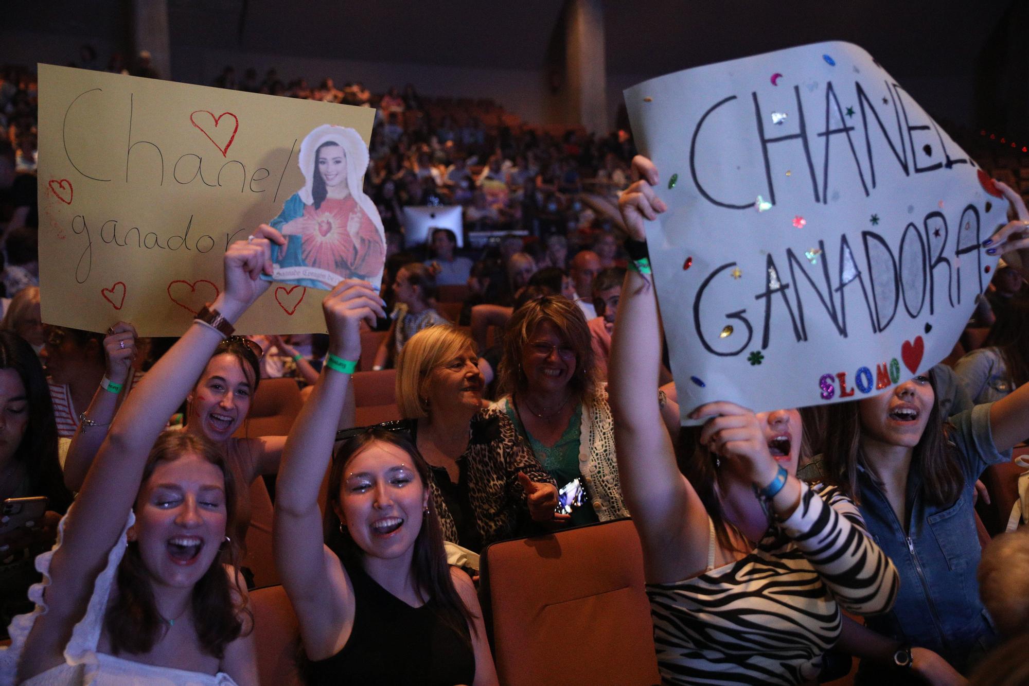 Eufòria a Olesa després de conèixer la tercera posició de Chanel Terrero a Eurovisió