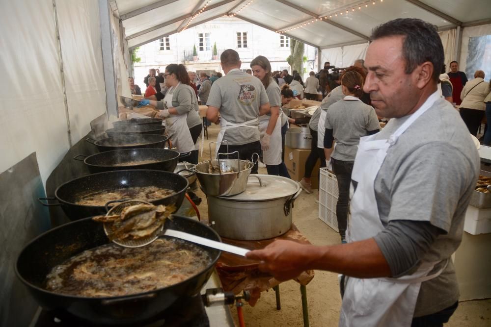 Fiestas gastronómicas en Galicia | La Festa da Troita de Ponte Caldelas reparte 3.000 kilos del pescado