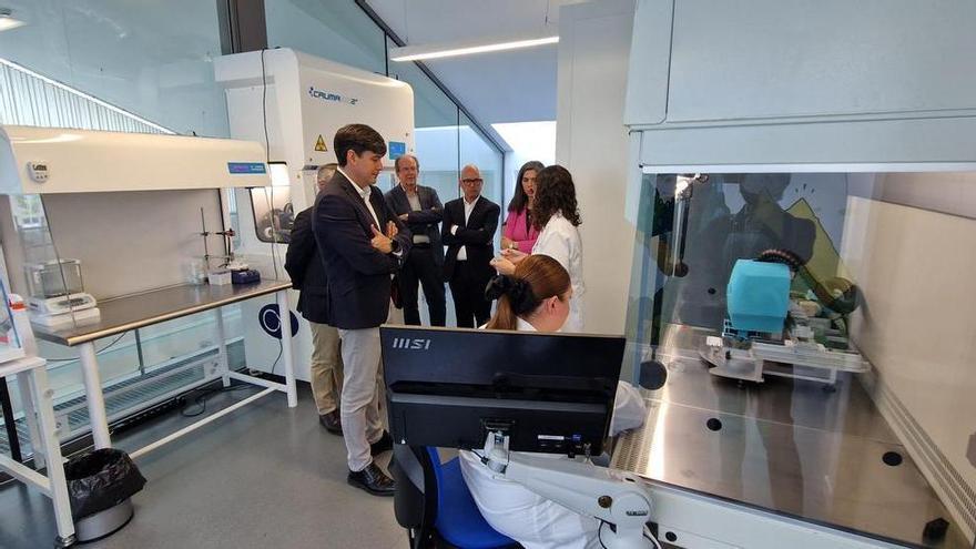 Idonial colabora con el HUCA en la creación de corsés inteligentes para pacientes con escoliosis