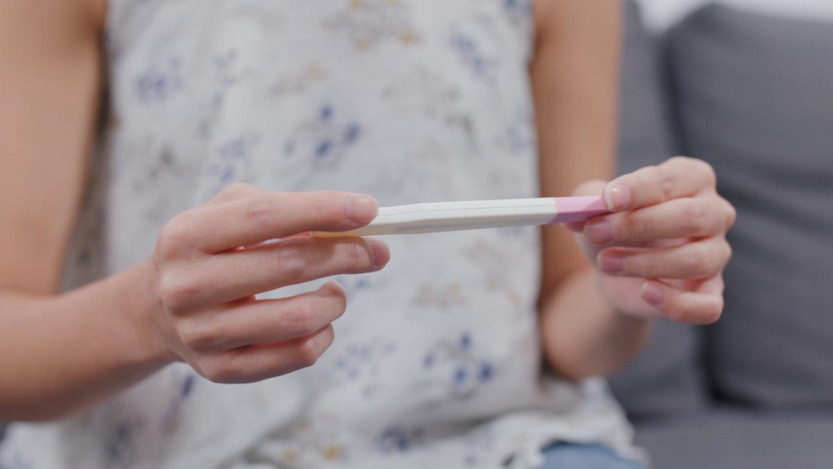 Frente a cualquier sospecha o tras un periodo de tiempo superior a seis meses intentando la gestación de forma natural, se recomienda realizar un estudio de fertilidad