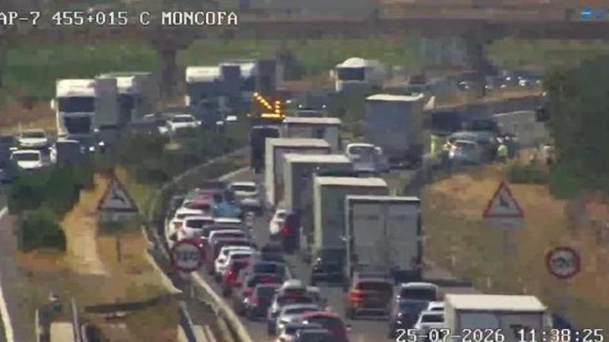 Vídeo: Accidente múltiple en la AP-7 en Moncofa