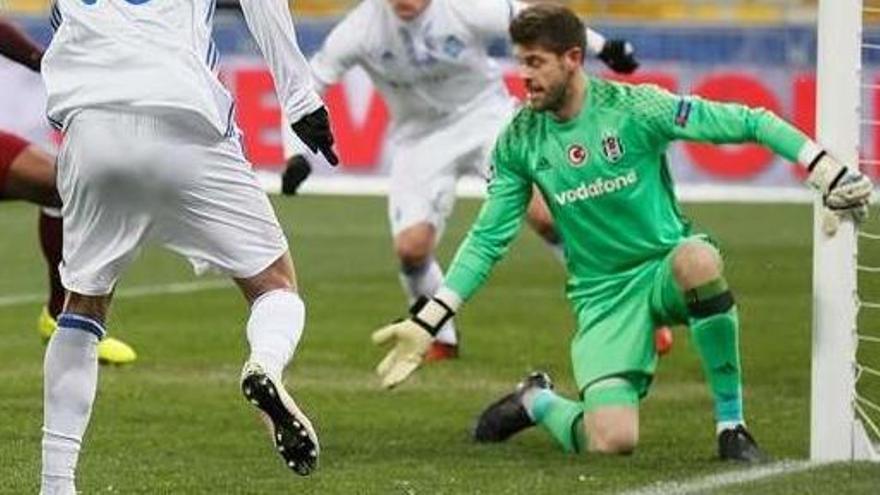 Fabricio, en la mira de La Roja, campeón con el Besiktas