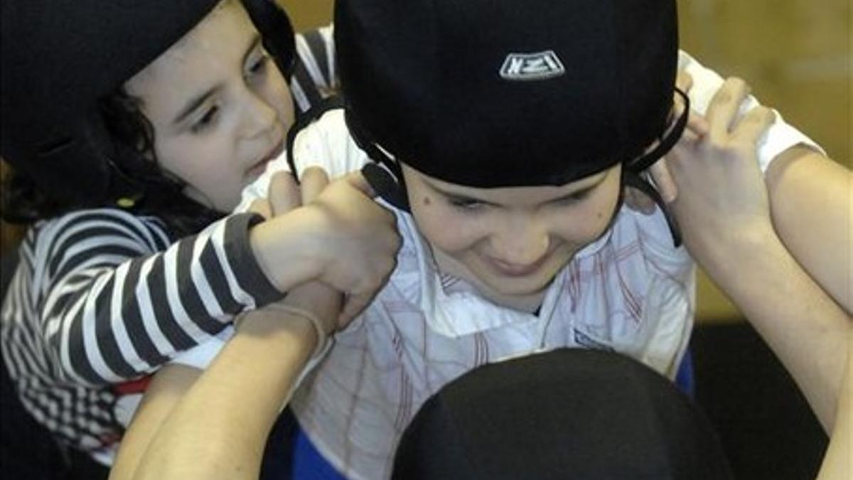 Ensayo con casco de los Xiquets de Reus.