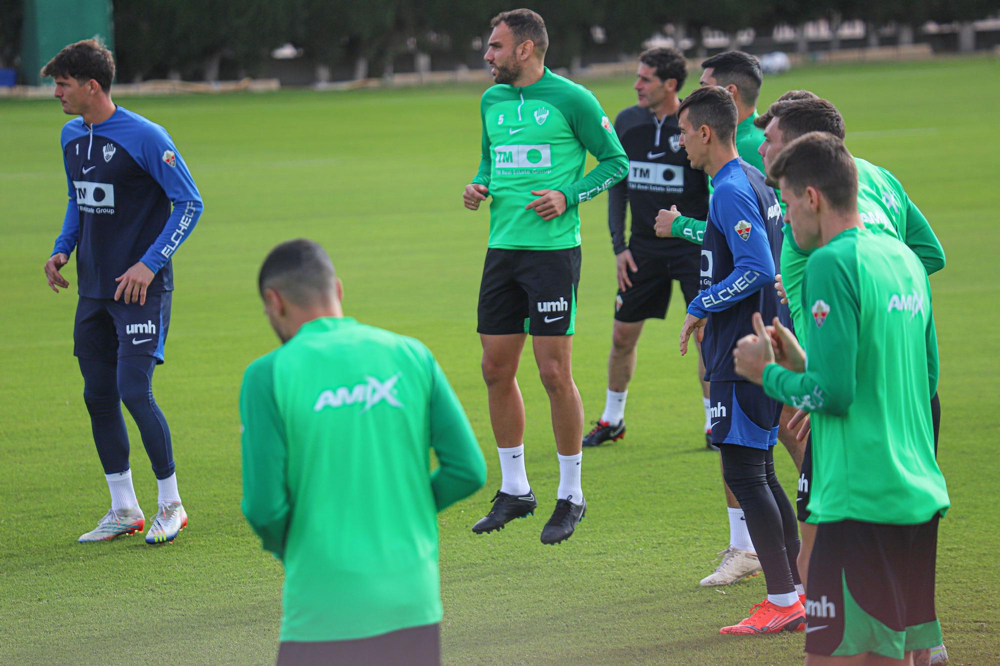 Primer entrenamiento de Machín como entrenador del Elche CF