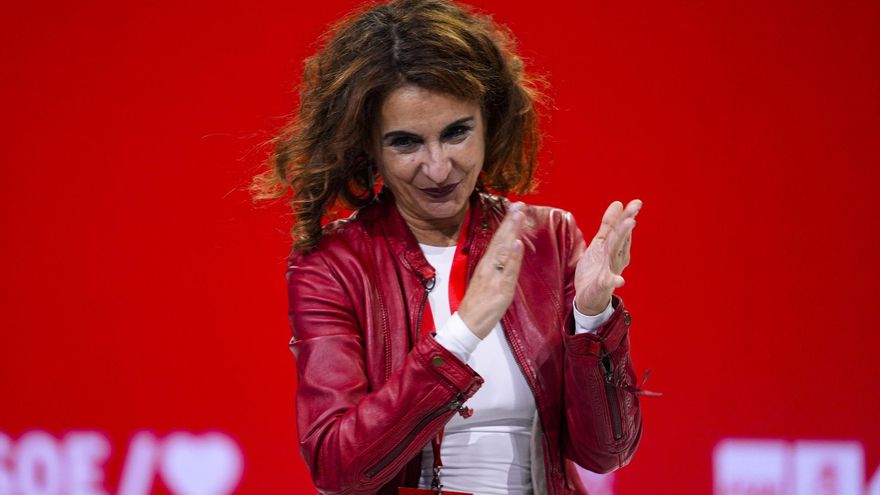 Confirmado por el Gobierno: la subida salarial para los funcionarios será en &quot;breve&quot;