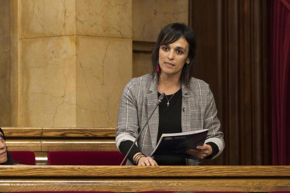 La presidenta de Aliança Catalana, Sílvia Orriols, en el Parlament.