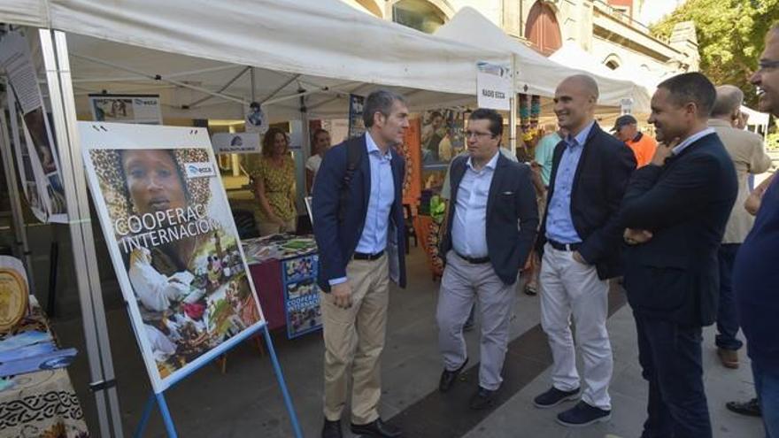 Visita de Fernando Clavijo a Arucas