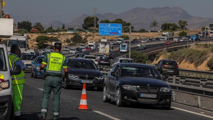 Más de 130.000 vehículos circulan sin seguro en Alicante