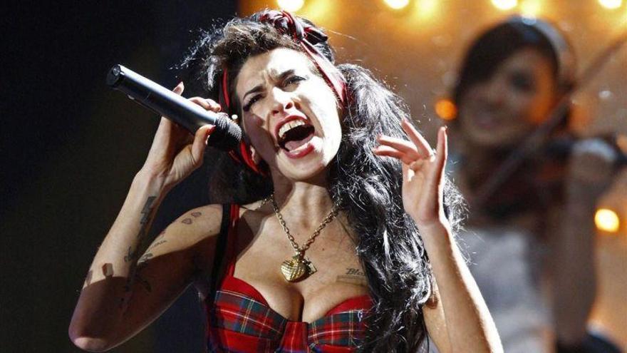 Sale a la luz una canción inédita de Amy Winehouse