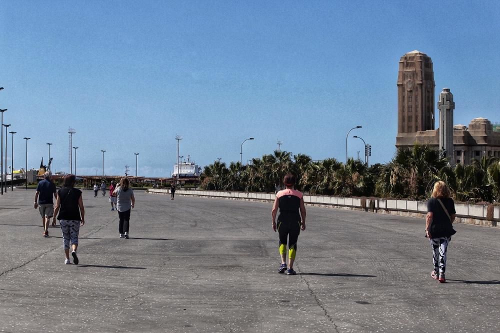 Paseo por Santa Cruz en la desescalada.