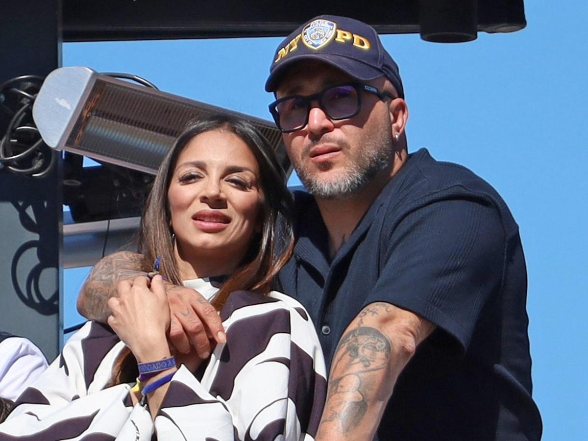 Kiko Rivera junto a Lola, impasible tras las críticas por su entrevista: "¿Crees que me importa?"