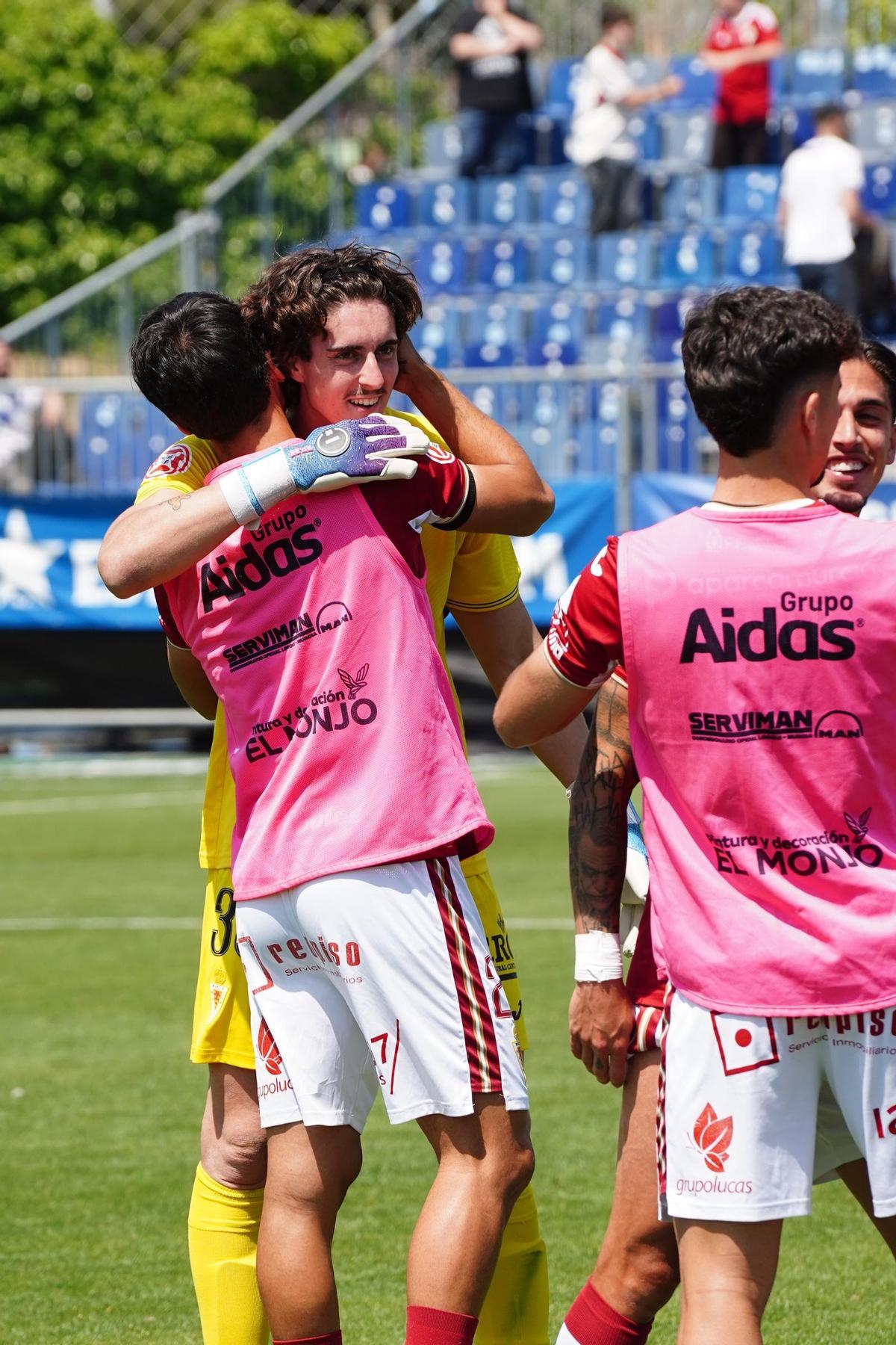 El meta Manu García se perfila como titular tras su debut hace una semana