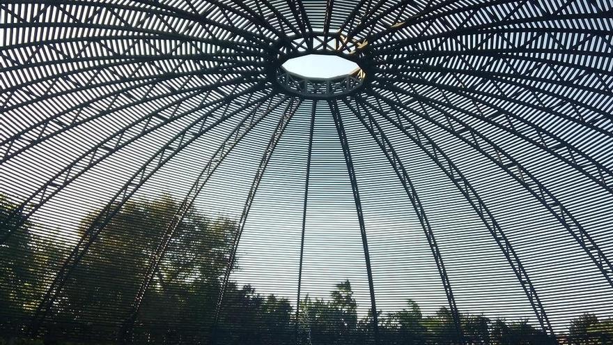 El &#039;umbráculo&#039; del Jardín Botánico de la UMA, un nombre precioso que en realidad hace referencia a todo sitio cubierto de ramaje para resguardar las plantas del sol.