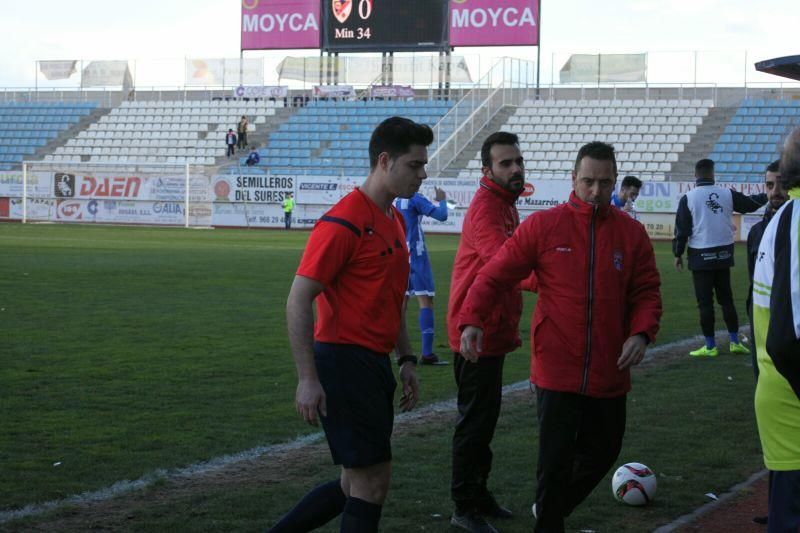 Partido entre La Hoya y el Linares