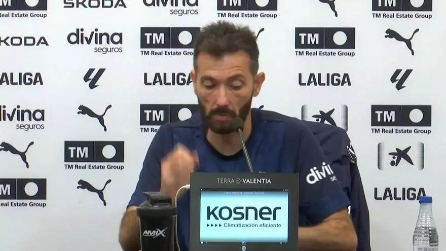 Corberán responde a las críticas: "No considero que hemos descansado demasiado"