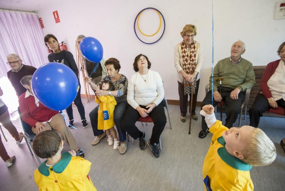 ''Camino por la memoria'' une a niños y mayores