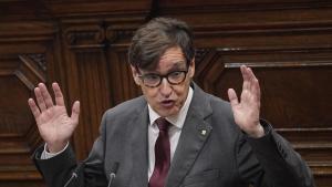Illa se salva de la seva reprovació però l'oposició rebutja el seu anunci estrella en  habitatge